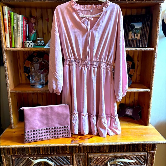 AutumnV Neck Dress NEW - Picture 1 of 6